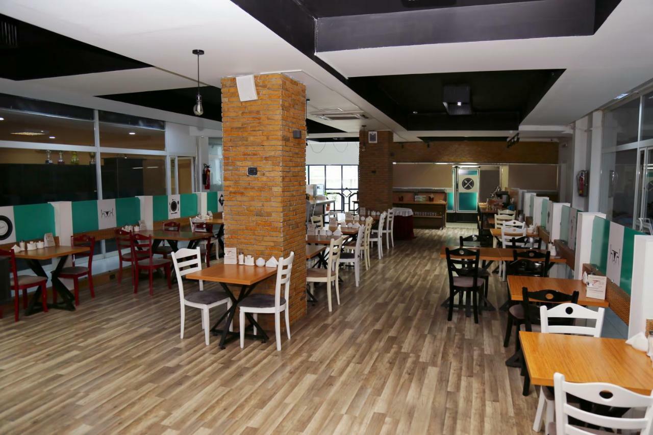 Malakhan Hotel Baku Zewnętrze zdjęcie